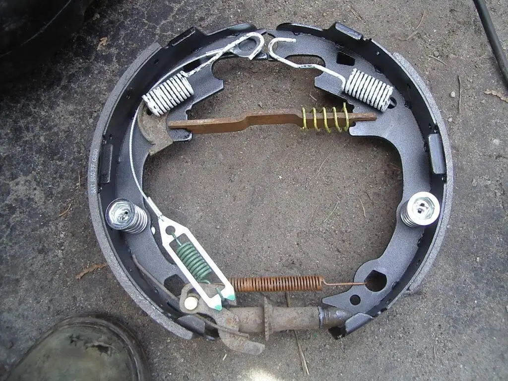 drum brakes.webp
