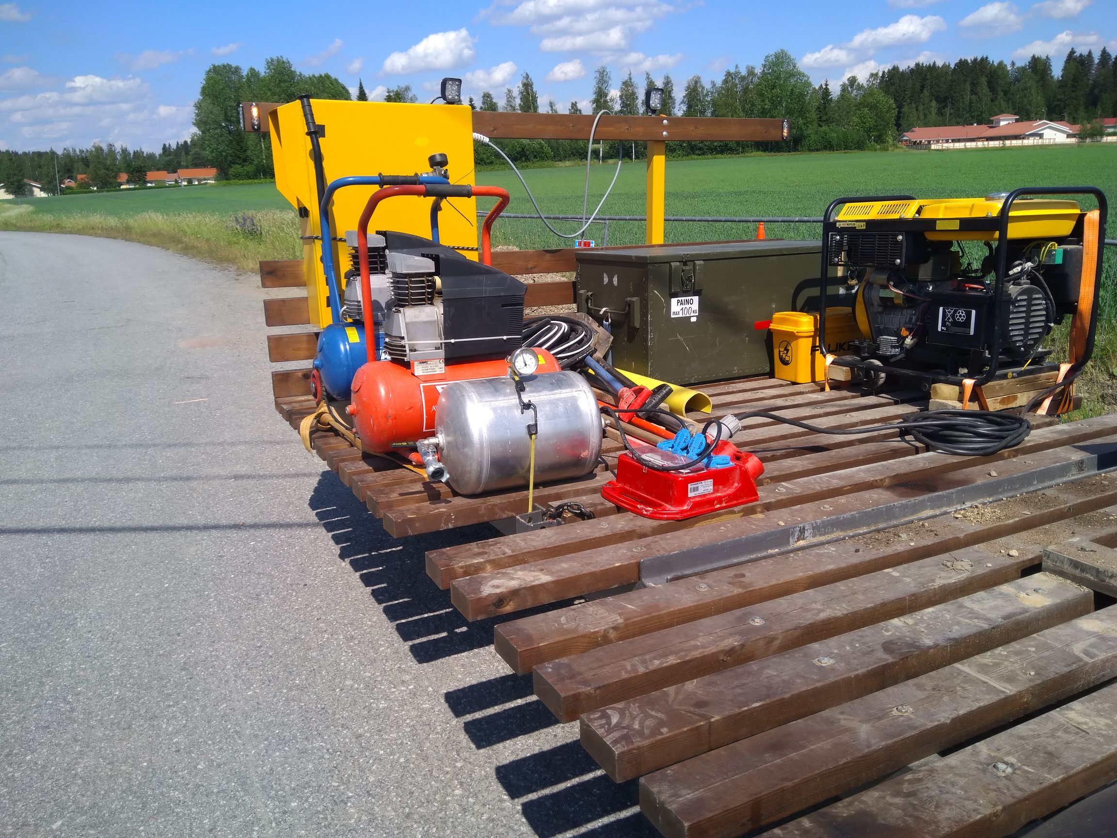 20190620_ABAC_duo_Diesel_aggre_ja_muuta_rekvisiittaa.jpg