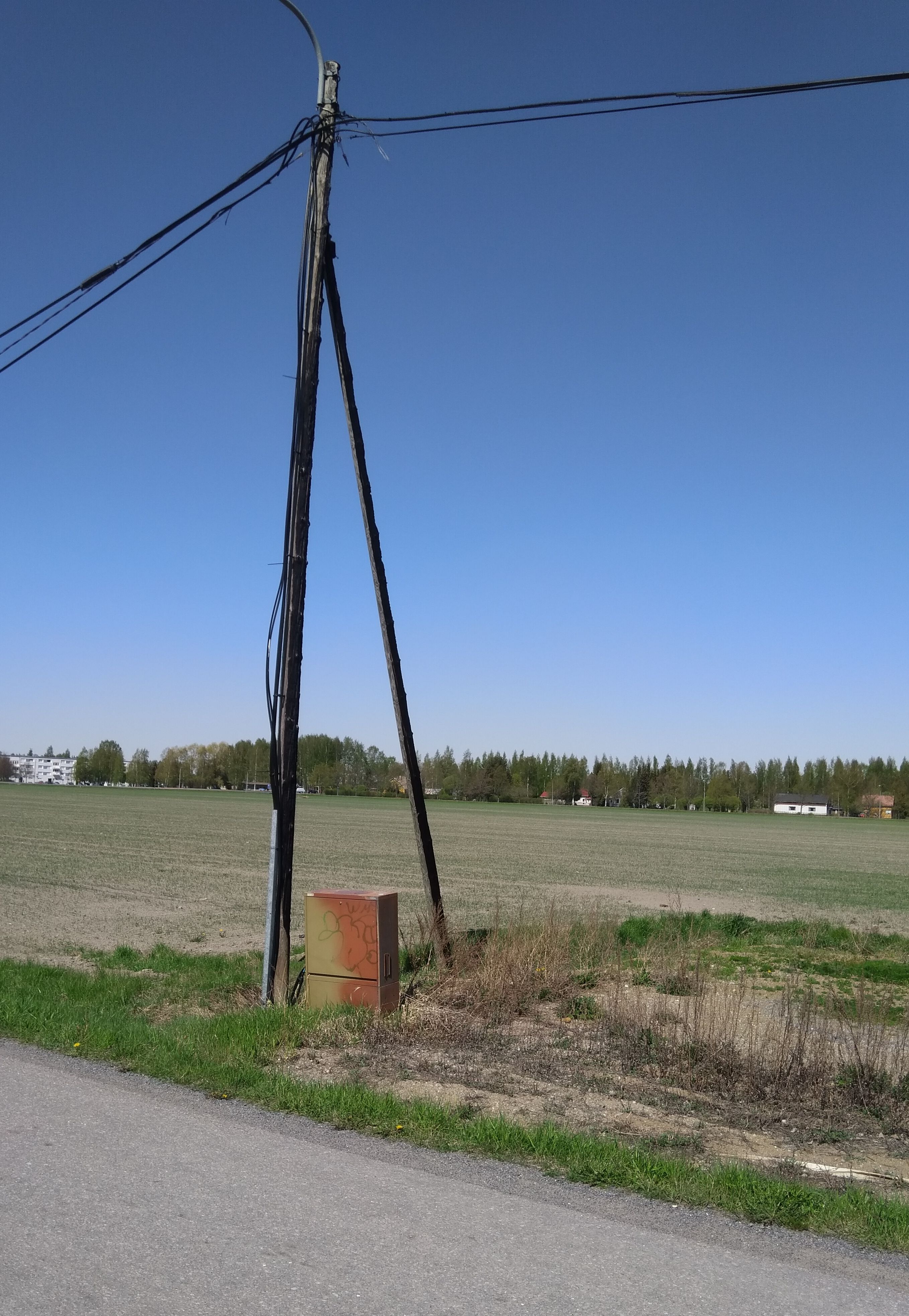 20190518_meilla_Huittisissa_pylvaat_kaytetaan_loppuun.jpg